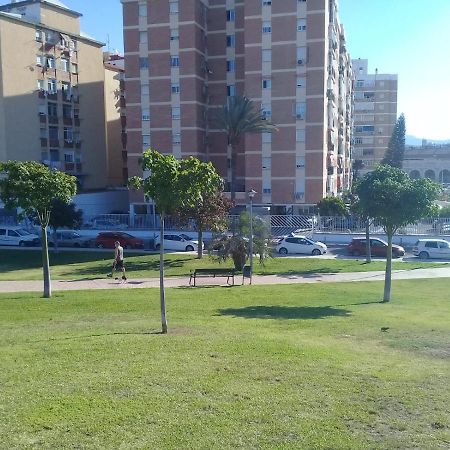 4 Dorm cerca de playa y centro ciudad Apartamento Málaga Exterior foto